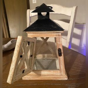 Small lantern decor